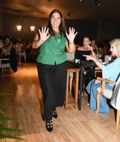 Foto de la galería: El diseñador Fabio Toñánez presentó su colección con seda misionera en Posadas
