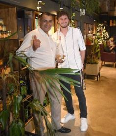 Foto de la galería: El diseñador Fabio Toñánez presentó su colección con seda misionera en Posadas