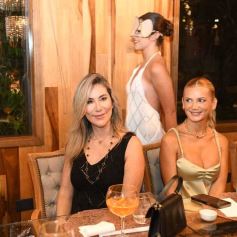 Foto de la galería: El diseñador Fabio Toñánez presentó su colección con seda misionera en Posadas