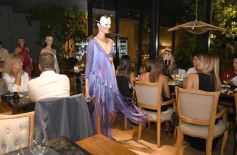 Foto de la galería: El diseñador Fabio Toñánez presentó su colección con seda misionera en Posadas