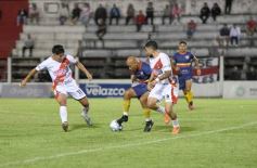 Foto de la galería: Regional Amateur: La Franja pasó a cuartos y habrá clásico posadeño 