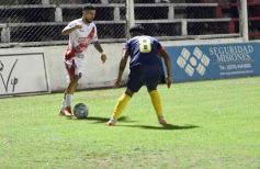 Foto de la galería: Regional Amateur: La Franja pasó a cuartos y habrá clásico posadeño 