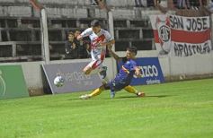 Foto de la galería: Regional Amateur: La Franja pasó a cuartos y habrá clásico posadeño 