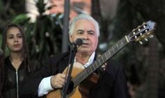 Foto de la galería: Al eterno Ramón Ayala: con música y vivo recuerdo, rindieron homenaje al último Mensú en la Bajada Vieja