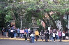 Foto de la galería: Al eterno Ramón Ayala: con música y vivo recuerdo, rindieron homenaje al último Mensú en la Bajada Vieja
