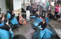 Foto de la galería: Al eterno Ramón Ayala: con música y vivo recuerdo, rindieron homenaje al último Mensú en la Bajada Vieja