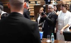 Foto de la galería: Sesión del 10 de diciembre: Herrera Ahuad reelecto al frente de la Legislatura para el 2025