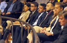 Foto de la galería: Sesión del 10 de diciembre: Herrera Ahuad reelecto al frente de la Legislatura para el 2025