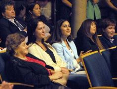 Foto de la galería: Sesión del 10 de diciembre: Herrera Ahuad reelecto al frente de la Legislatura para el 2025