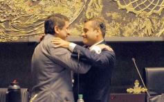 Foto de la galería: Sesión del 10 de diciembre: Herrera Ahuad reelecto al frente de la Legislatura para el 2025