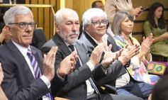 Foto de la galería: Sesión del 10 de diciembre: Herrera Ahuad reelecto al frente de la Legislatura para el 2025