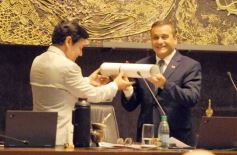 Foto de la galería: Sesión del 10 de diciembre: Herrera Ahuad reelecto al frente de la Legislatura para el 2025