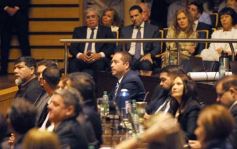 Foto de la galería: Sesión del 10 de diciembre: Herrera Ahuad reelecto al frente de la Legislatura para el 2025