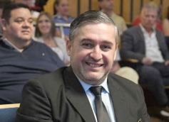 Foto de la galería: Sesión del 10 de diciembre: Herrera Ahuad reelecto al frente de la Legislatura para el 2025