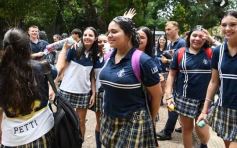 Foto de la galería: Con la alegría y recuerdos que quedan: broche a una etapa de oro para los del 5to del Santa María