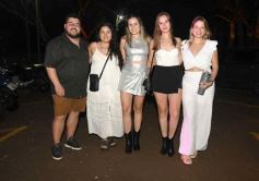 Foto de la galería: Año Nuevo en Posadas: entre fiestas, baile y jóvenes que colmaron la bienvenida al 2025 