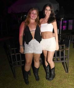 Foto de la galería: Año Nuevo en Posadas: entre fiestas, baile y jóvenes que colmaron la bienvenida al 2025 