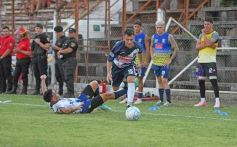 Foto de la galería: Regional Amateur: Mitre sacó ventaja en el clásico y va por el pase en Rocamora