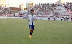 Foto de la galería: Regional Amateur: Mitre sacó ventaja en el clásico y va por el pase en Rocamora