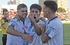 Foto de la galería: Regional Amateur: Mitre sacó ventaja en el clásico y va por el pase en Rocamora