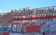 Foto de la galería: Regional Amateur: Mitre sacó ventaja en el clásico y va por el pase en Rocamora