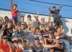 Foto de la galería: Regional Amateur: Mitre sacó ventaja en el clásico y va por el pase en Rocamora