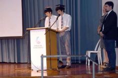 Foto de la galería: A la felicidad de los egresados de 5to de la Madre, el gran encuentro y emoción que se vivió en su despedida