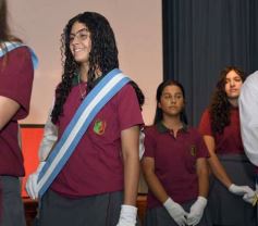 Foto de la galería: A la felicidad de los egresados de 5to de la Madre, el gran encuentro y emoción que se vivió en su despedida