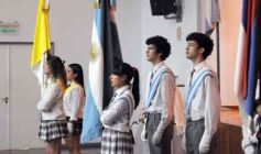 Foto de la galería: A la felicidad de los egresados de 5to de la Madre, el gran encuentro y emoción que se vivió en su despedida