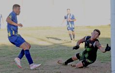 Foto de la galería: Torneo Clausura: lo que dejó la primera final que animaron Brown y Mitre en Villa Urquiza