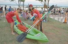 Foto de la galería: De la Navidad posadeña, todo el disfrute y diversión que quedó de la tarde de playa en Costa Sur