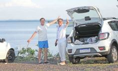 Foto de la galería: El 1er dia del año siguió la celebración en modo playa, sol y rio en Costa Sur