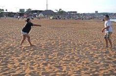 Foto de la galería: El 1er dia del año siguió la celebración en modo playa, sol y rio en Costa Sur
