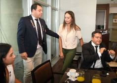 Foto de la galería: Anticipo de la fiesta de los 20 años: alegria y emoción en la distinción a productores de América Servicios en Posadas