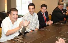 Foto de la galería: Anticipo de la fiesta de los 20 años: alegria y emoción en la distinción a productores de América Servicios en Posadas