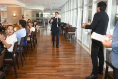 Foto de la galería: Anticipo de la fiesta de los 20 años: alegria y emoción en la distinción a productores de América Servicios en Posadas