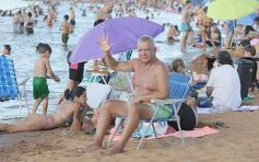 Foto de la galería: Disfrutando el calor en la ciudad: domingo relajado y para el agua en Costa Sur y El Brete