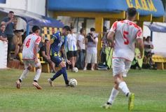 Foto de la galería:  Bartolomé Mitre ya está con un pie adentro y define la final en Rocamora ante su público