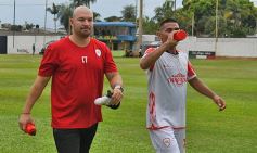 Foto de la galería:  Bartolomé Mitre ya está con un pie adentro y define la final en Rocamora ante su público