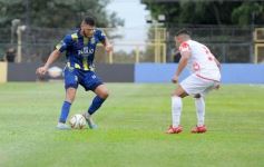 Foto de la galería:  Bartolomé Mitre ya está con un pie adentro y define la final en Rocamora ante su público