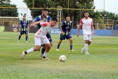 Foto de la galería:  Bartolomé Mitre ya está con un pie adentro y define la final en Rocamora ante su público
