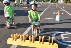 Foto de la galería: En el Parque de la Ciudad: con la Biciescuela, juegos y otras reuniones se pasó la tarde con mucha recreación familiar