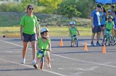 Foto de la galería: En el Parque de la Ciudad: con la Biciescuela, juegos y otras reuniones se pasó la tarde con mucha recreación familiar