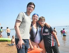 Foto de la galería: Temporada de Aguas Abiertas: la 2da fecha convocó a unos 70 atletas en Costa Sur