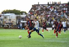 Foto de la galería: Bartolomé Mitre va por la hazaña en Santiago del Estero y el sueño de un nuevo ascenso para el fútbol Misionero