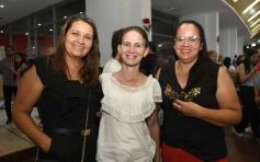 Foto de la galería: Segunda parte del encuentro y alegría que puso broche a la colación de los de 5to de la Madre de la Misericordia