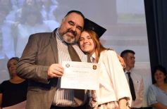 Foto de la galería: Segunda parte del encuentro y alegría que puso broche a la colación de los de 5to de la Madre de la Misericordia