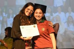 Foto de la galería: Segunda parte del encuentro y alegría que puso broche a la colación de los de 5to de la Madre de la Misericordia