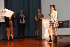 Foto de la galería: Segunda parte del encuentro y alegría que puso broche a la colación de los de 5to de la Madre de la Misericordia