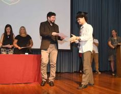 Foto de la galería: Segunda parte del encuentro y alegría que puso broche a la colación de los de 5to de la Madre de la Misericordia